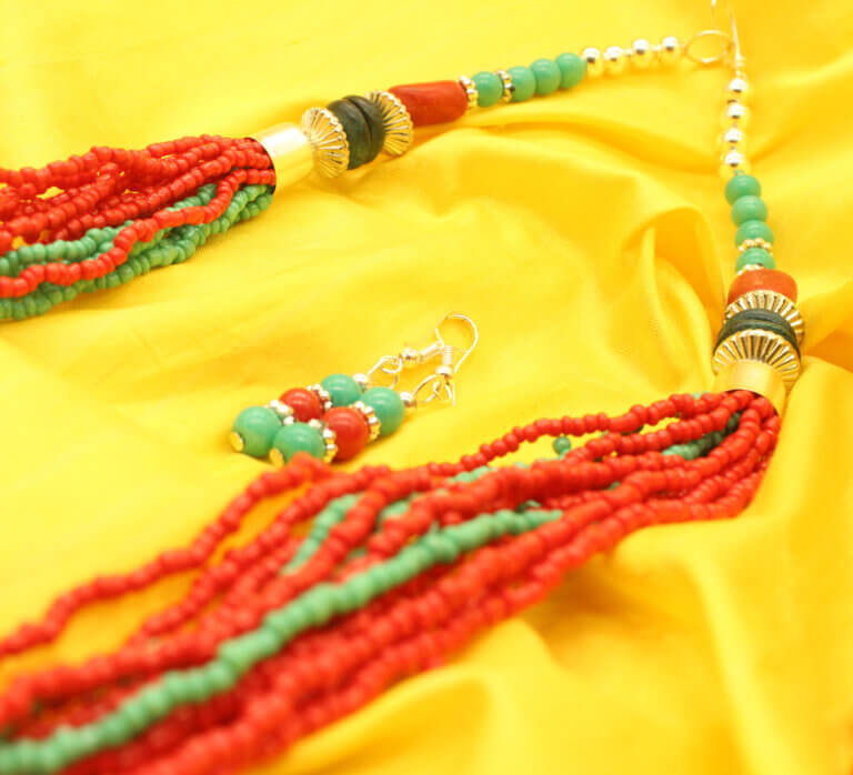 Red & Turquoise Seed Beads Pote with Oxidise Pendent & Earring - Image 3